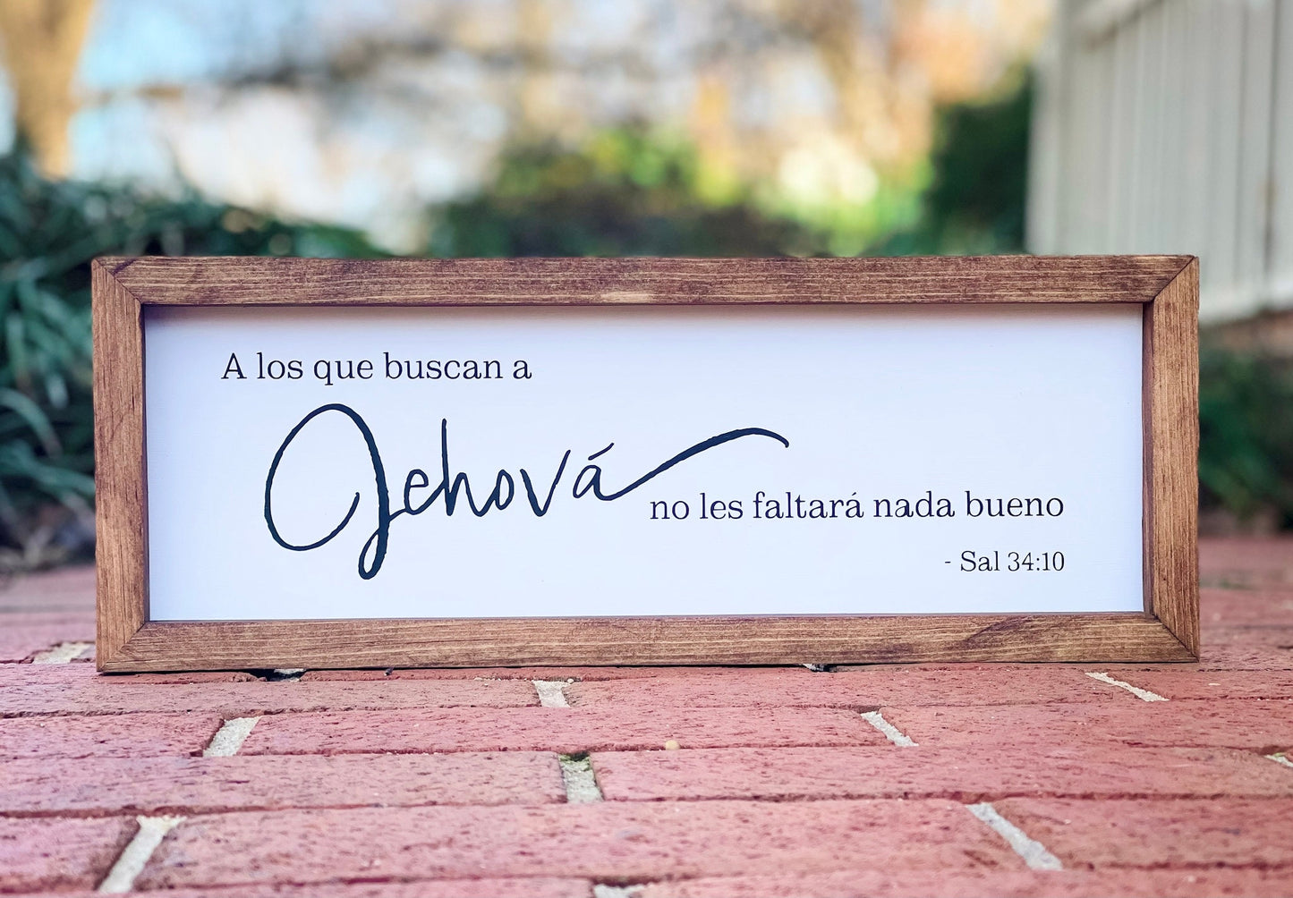 A los que buscan a Jehova no les faltara nada bueno | Psalms 34:10 | 2022 JW Year Text | Spanish | Scripture Wood Sign | JW Gifts